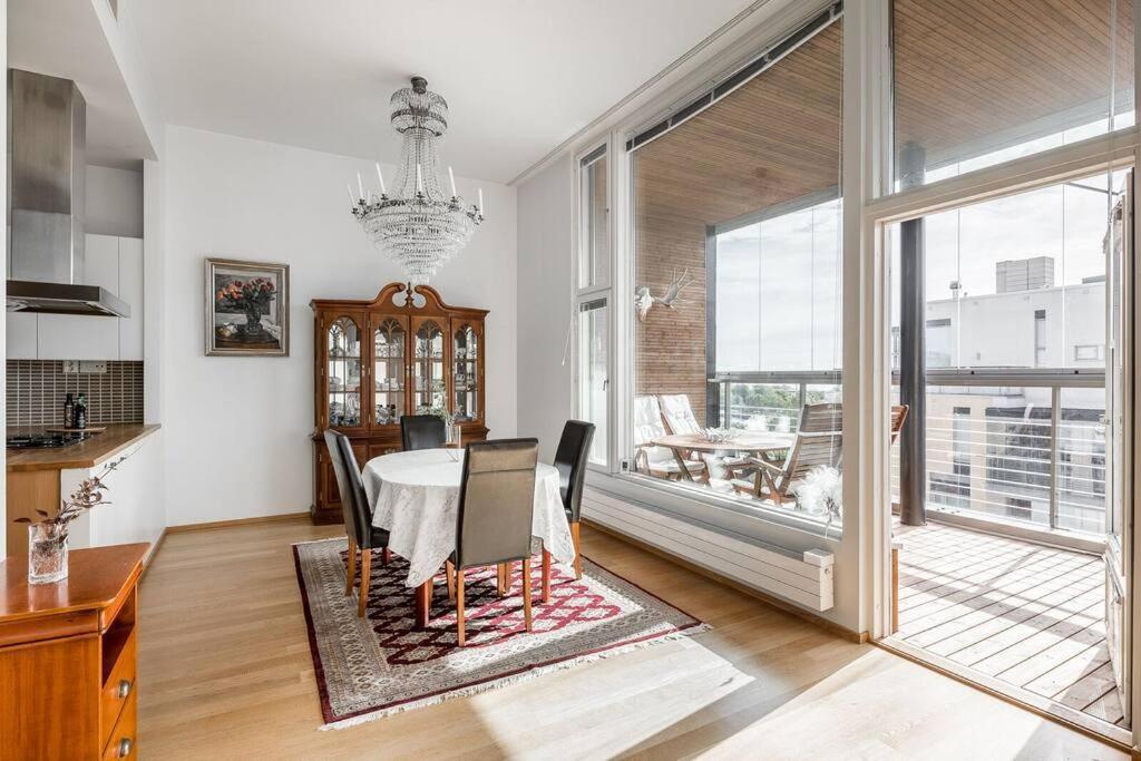 Spacious Home With Four Terrace, Sauna, Sea View Helsinki Exterior photo