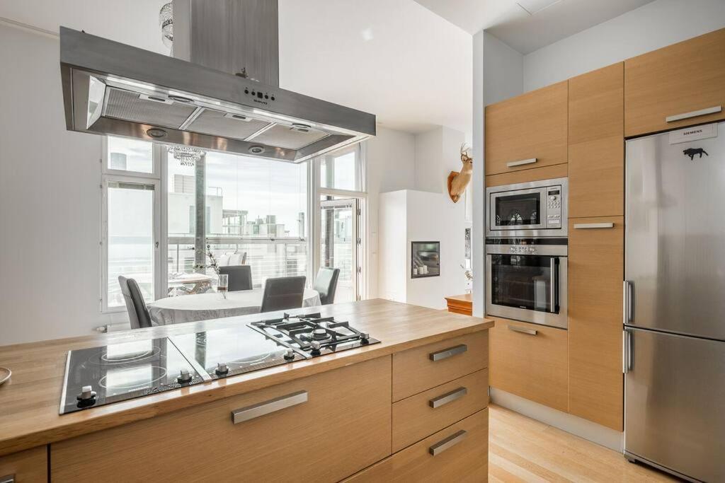 Spacious Home With Four Terrace, Sauna, Sea View Helsinki Exterior photo