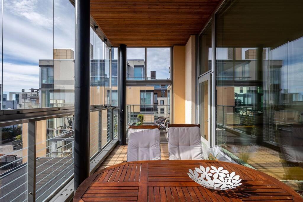 Spacious Home With Four Terrace, Sauna, Sea View Helsinki Exterior photo